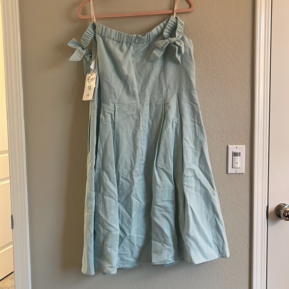 NWT Gal Meets Glam Dora Dress - Picture 5 of 5